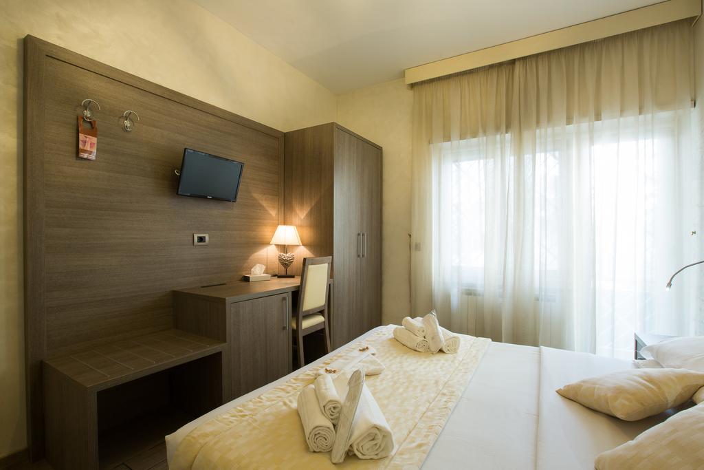 Relais Tiburtina Bed & Breakfast Roma Exterior foto