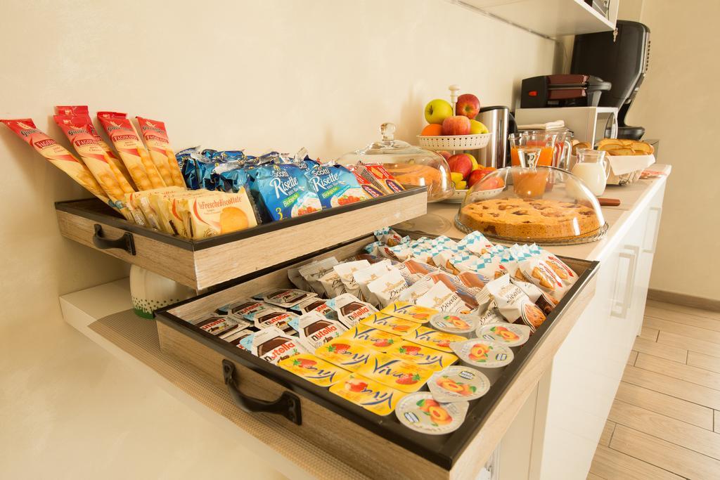 Relais Tiburtina Bed & Breakfast Roma Exterior foto